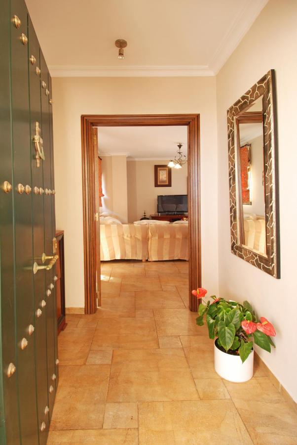 Isla De Benalmadena 1, Jacuzzi, 80M From The Sea, Ac, Bbq, Private Parking, Big Terrace Daire Dış mekan fotoğraf