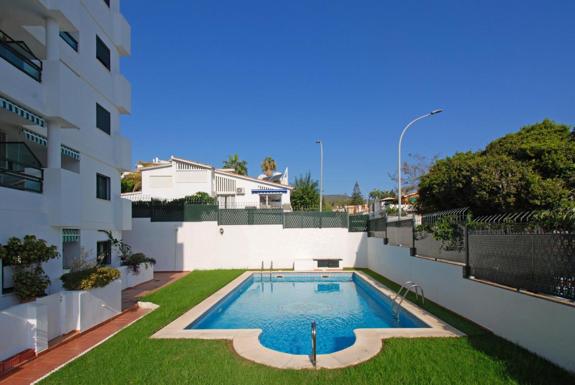 Isla De Benalmadena 1, Jacuzzi, 80M From The Sea, Ac, Bbq, Private Parking, Big Terrace Daire Dış mekan fotoğraf